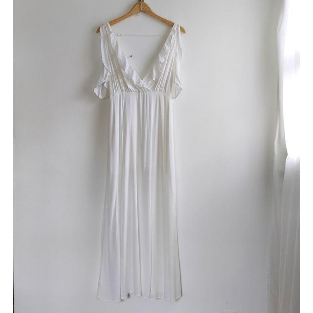 Selfie Leslie Flutter Off Shoulder White Dress with Asymmetrical Hem